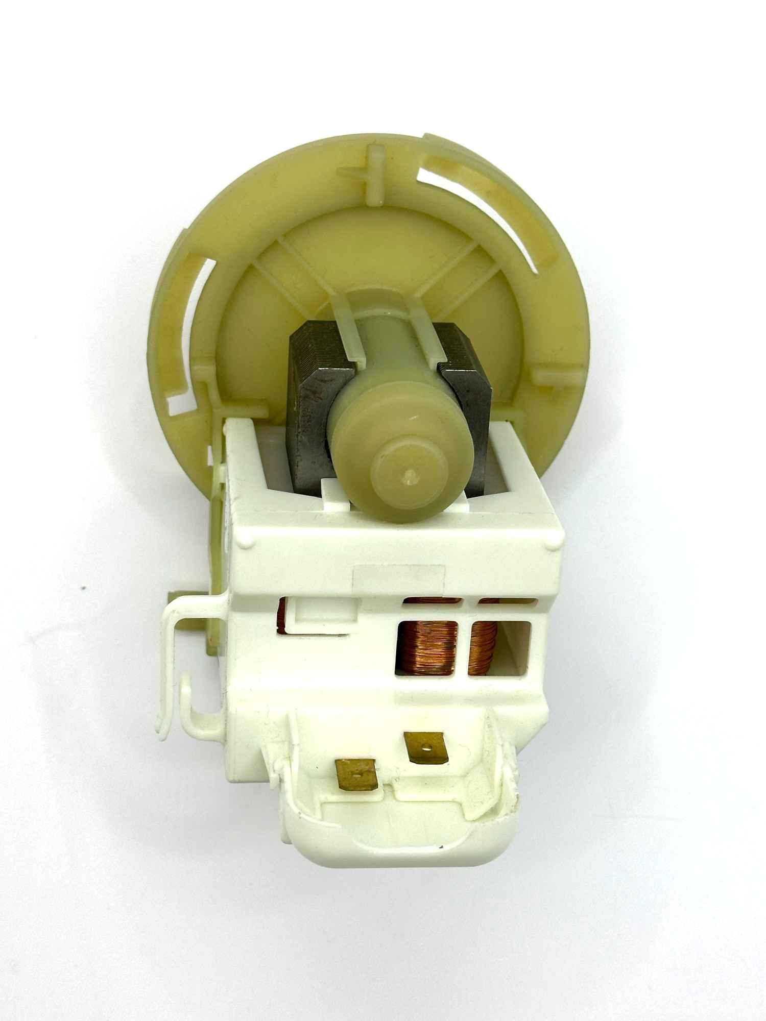 3795513-3-compressed