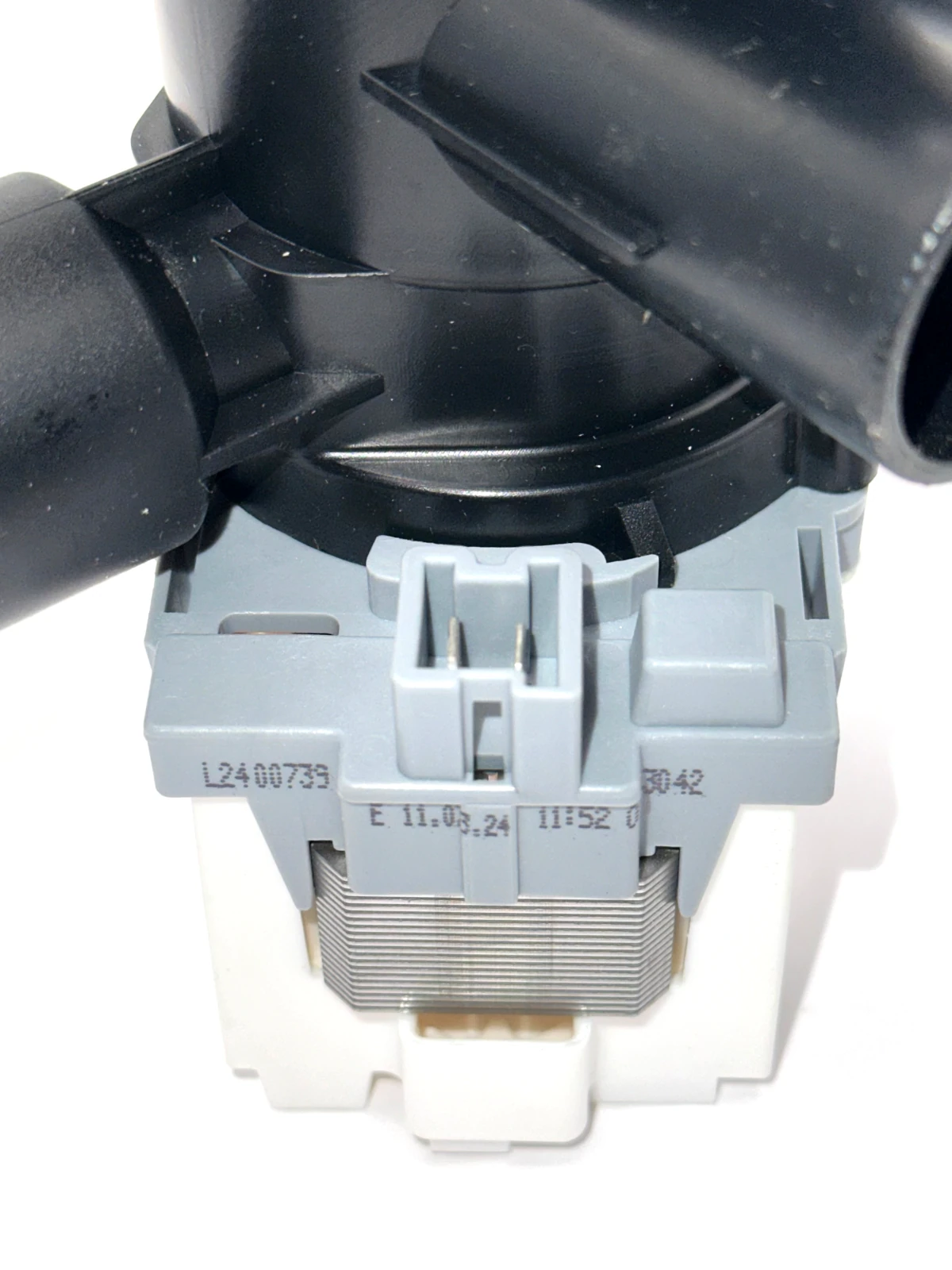 Bosch Ablaufpumpe 00145777 – kompakte Bauform mit Pumpenkopf und Dichtungssystem